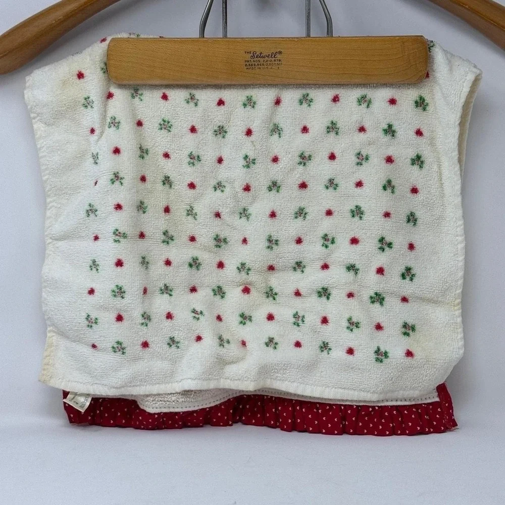 Vintage Screen Prints Cecil Saydah Geese Christmas Hand Towel Ruffle Heart Red